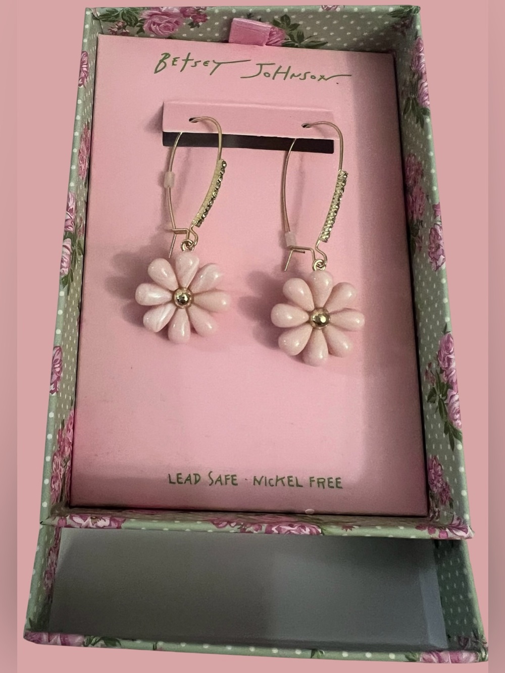 Betsey Johnson Gold tone Pink Daisy Drop Earrings - Picture 5 of 16